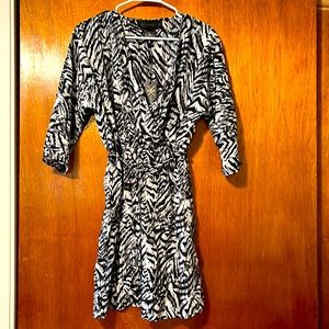 🌺𝐴𝑛𝑖𝑚𝑎𝑙 𝑝𝑟𝑖𝑛𝑡 𝑑𝑟𝑒𝑠𝑠